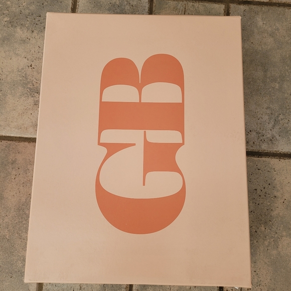 ๐คSOLD๐คGianni Bini Get-Real Patent Platform Over-The-Knee Block Heel Boots - Picture 14 of 14